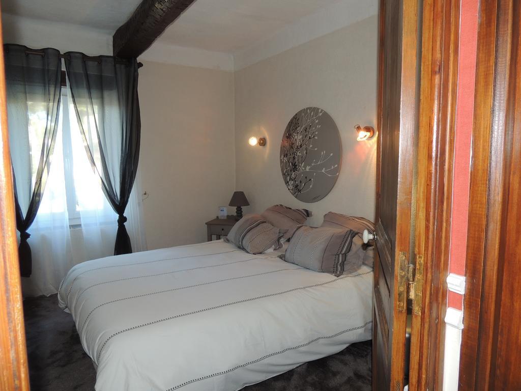 Campagne Beausoleil Hotel La Seyne-sur-Mer Quarto foto